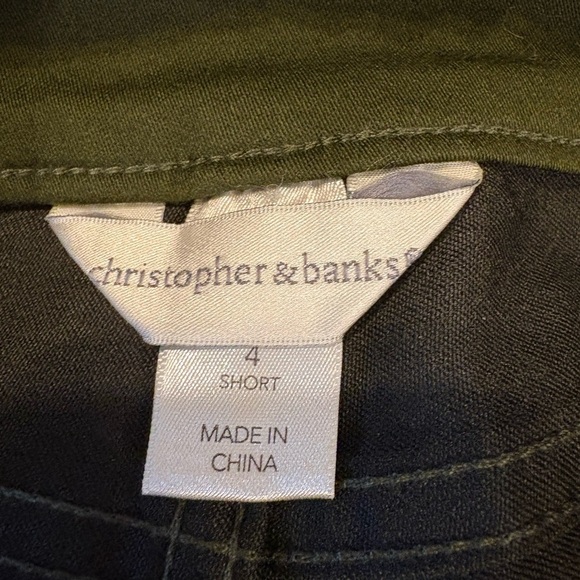 Christopher & Banks Hunter green jegging size 4 short NWT - Picture 5 of 7